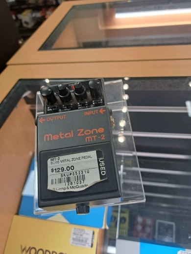 BOSS Metal Zone